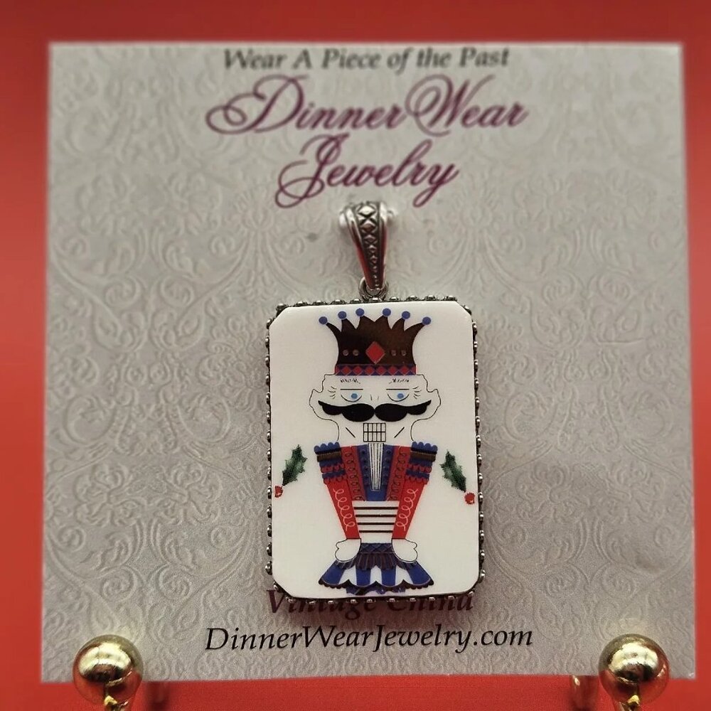 Nutcracker Holiday Christmas Pendant Dinner Wear China 925 SS Pique Assiette